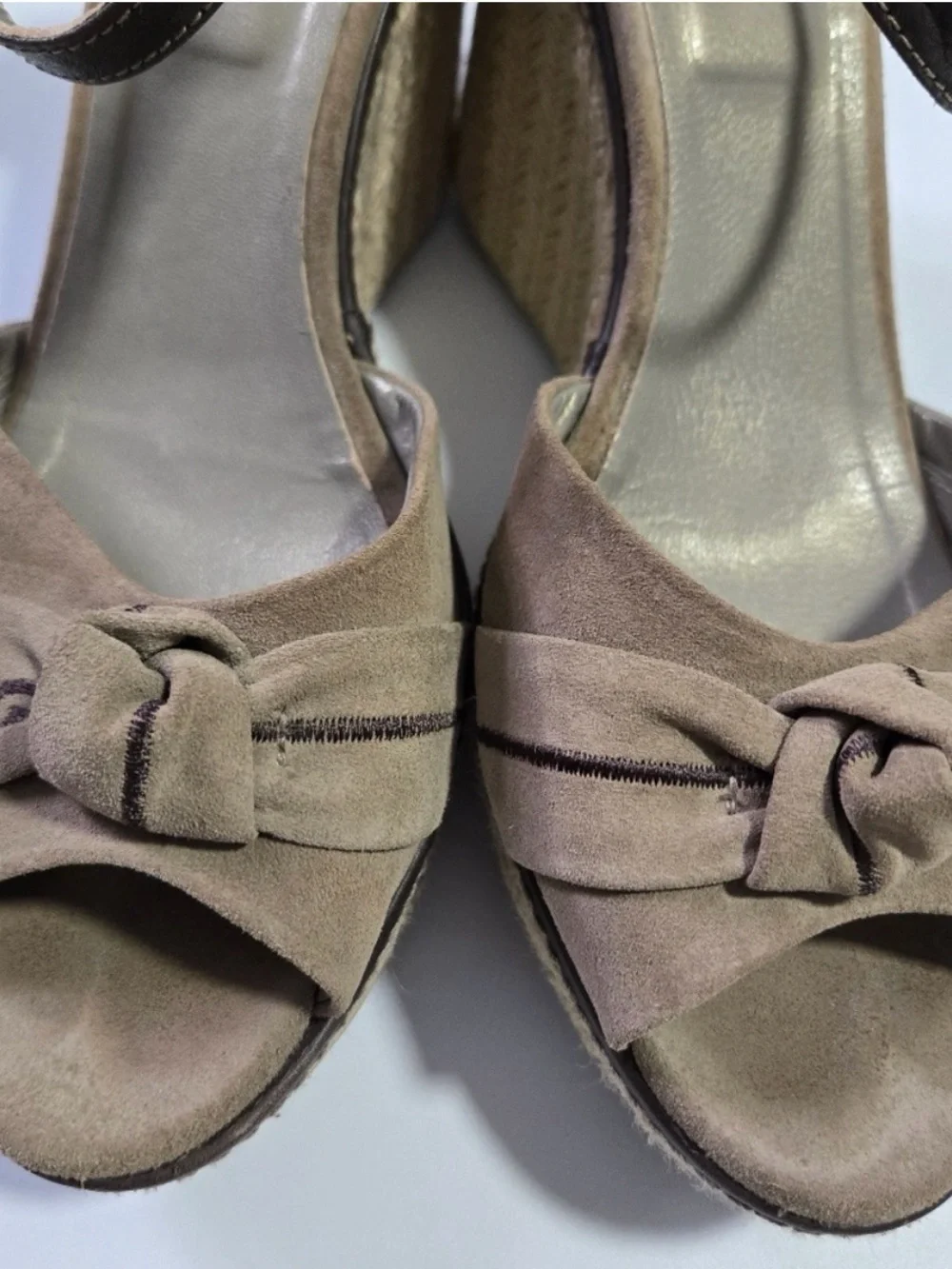Nero Giardini Taupe Suede Wedge Sandals with Knotted Front and Ankle Strap